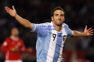 老将崔鹏一箭定江山 昆山FC力克梅州客家夺中甲季军